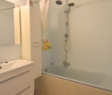 Charmant 2 slaapkamer appartement in hartje Gullegem - Photo 1