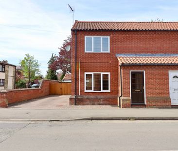 3 bedroom Semi-Detached House to let - Photo 1