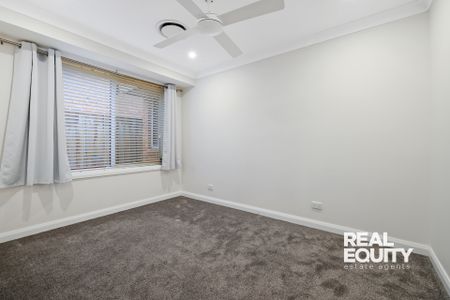 11 Timbara Court, Wattle Grove NSW 2173 - House For Rent | Domain - Photo 3