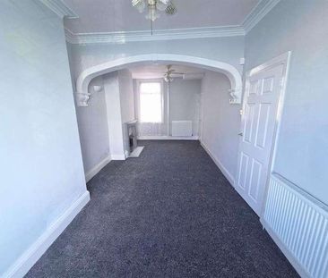 Parliament Road, Middlesbrough, TS1 - Photo 1