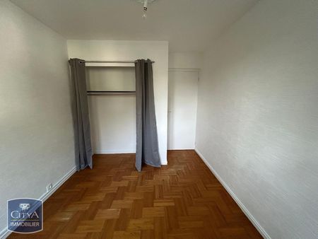 Location Appartement 3 pièces 52m² ST EGREVE 38120 - Photo 2