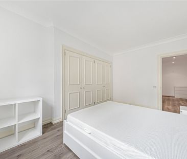 Abbots Walk, London, W8 - Photo 5