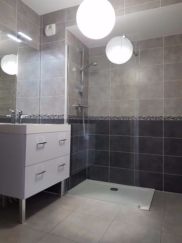 T2 RDJ 56m² A LOUER SEYSSINS - Photo 4