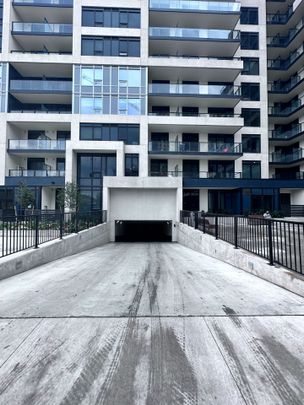 For Lease - 3200 William Coltson Avenue Unit# 727, Oakville, Ontario - Photo 1