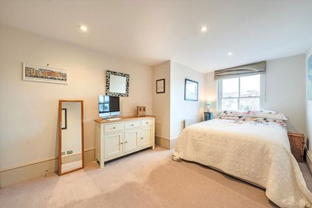 3 bedroom flat to rent - Photo 3