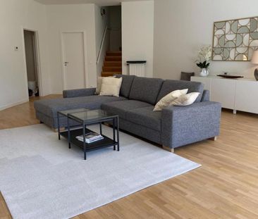 Beau duplex meublé 3 chambres avec terrasse + 1 parking - Photo 2