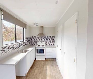 Marton - 2 Bedrooms - Photo 5