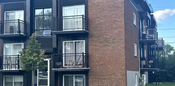 Appartement 4 1/2 Meublé à Louer - Photo 2