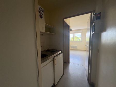 Location Appartement 1 pièce 18m² RENNES 35700 - Photo 3