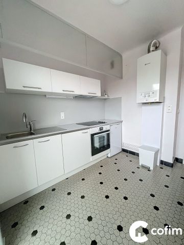 Appartement 2 pièces PAU TRESPOEY avec balcon et parking sécurisé - Photo 3