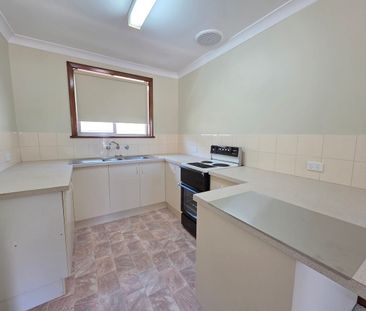 Renovated Unit in East Albury - Photo 3