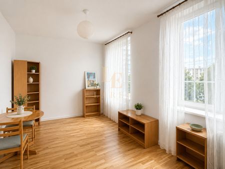 Wysokie sufity | oddzielna kuchnia | Śródmieście - Photo 3