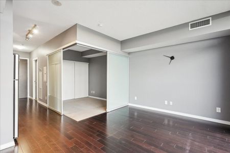 For Lease - 105 The Queens Way Unit# 1607, Toronto, Ontario - Photo 3