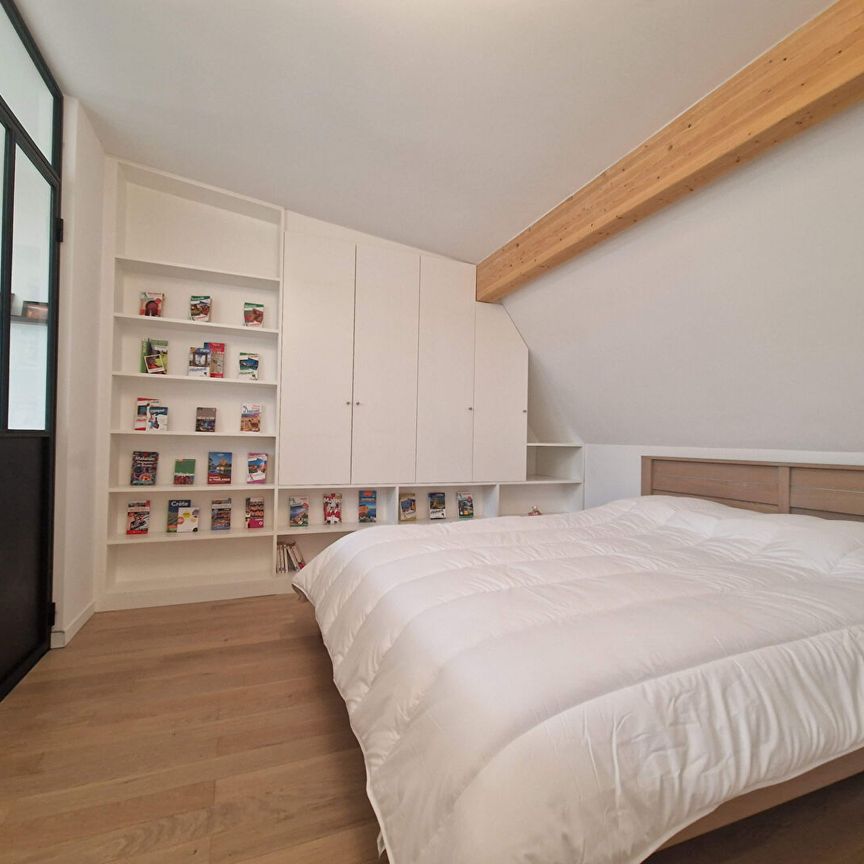 À PUTEAUX À louer Appartement 4 pièces 119 m2 Loyer 2 800,00 €/mois charges comprises * - Photo 1