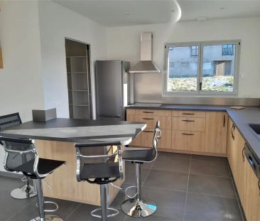 Location maison 5 pièces - 139m² à Groisy (74570) - Photo 4