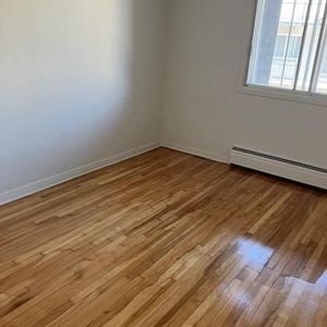 Alouer 4 1/2 Saint Leonard - Photo 2