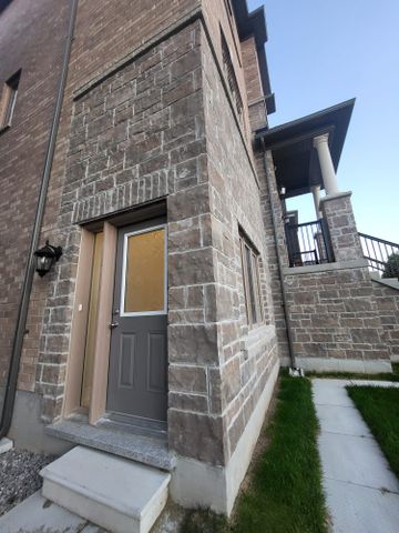 For Lease - 98 Wraggs Road Unit# Bsmt, Bradford West Gwillimbury, Ontario - Photo 5