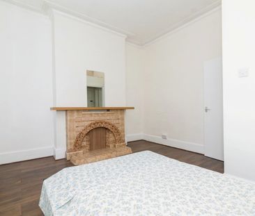 1 Bed Flat, High Road, N15 - Photo 3