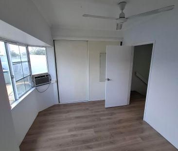 9/11 Brown Street, 4868, Woree - Photo 3