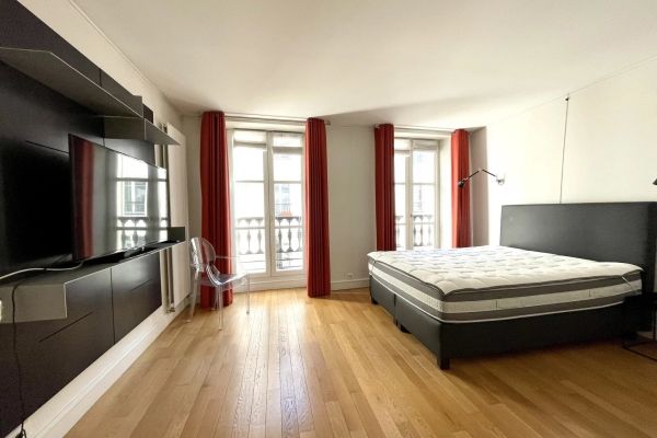 Appartement à louer à Paris 10Ème - Photo 1