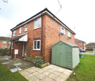 2 bedroom Cluster House - STIRLING WAY, WELWYN GARDEN CITY - Photo 2