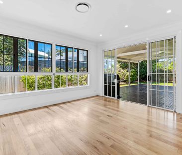 5 Kapala Street, Southport QLD 4215 - House For Rent | Domain - Photo 1