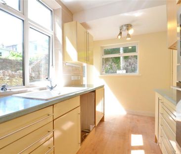 3 bedroom terraced house to rent - Photo 4