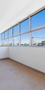 101/12 East Street Granville - Photo 3