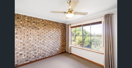 Coastal Comfort Meets Everyday Convenience - Photo 3