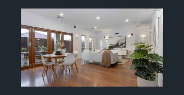 Stylish 3-Bedroom Rental in Paradise - Photo 1