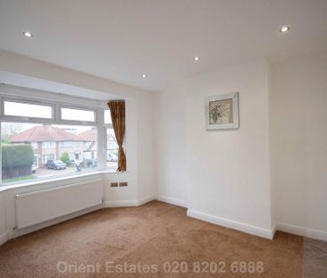 5 bedroom semi-detached house to rent - Photo 3