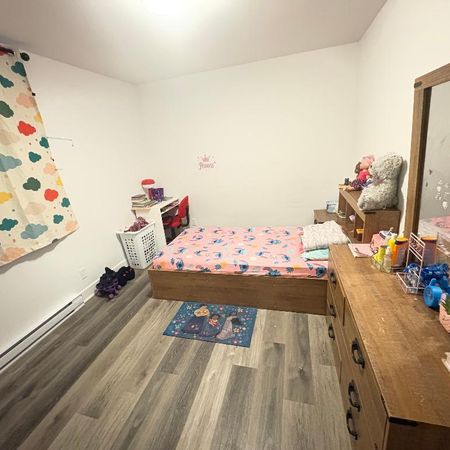 logement 4 1/2 semi meublé - Photo 4