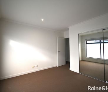 Greatly Located 3-Bedroom Home in Springvale! - Photo 6