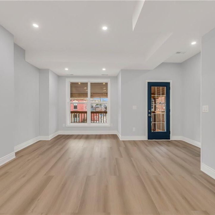 For Lease - 51 Wellington Street Unit# Upper, Hamilton, Ontario - Photo 1