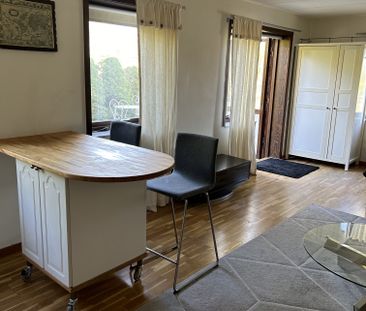 Lingvägen, Tumba - Photo 1