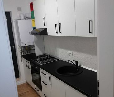 LUJERULUI. Garsoniera de inchiriat - Photo 1