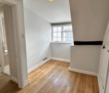 2 bedroom Two Bedroom House to rent - Photo 2