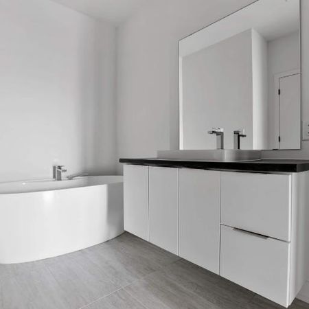 2 CH - 1 SDB - Gatineau - $2,100 /mo - Photo 3