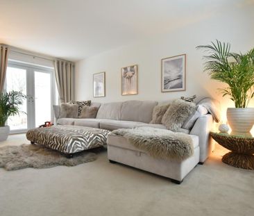 3 bedroom end of terrace house to rent - Photo 1