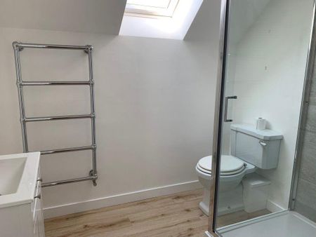 3 bedroom detached house to rent - Photo 3