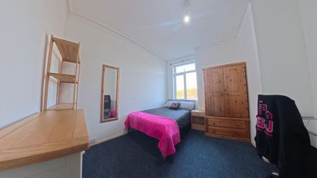 4 bedroom house to rent - Photo 3