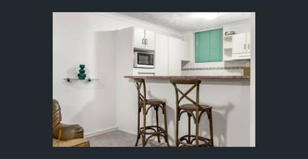 Burleigh Heads Living - Photo 2