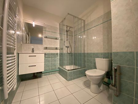 Location Appartement 1 pièce 43m² BESANCON 25000 - Photo 4