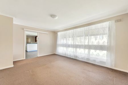 Neat and Tidy 3 Bedroom Home in Ingle Farm - Photo 2
