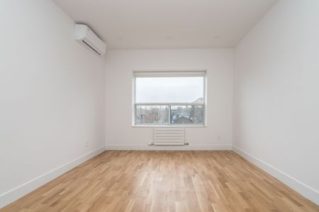 111 Lawton Boulevard - Photo 4