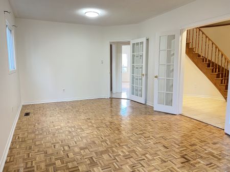 For Lease - 113 Redondo Drive, Vaughan, Ontario - Photo 4