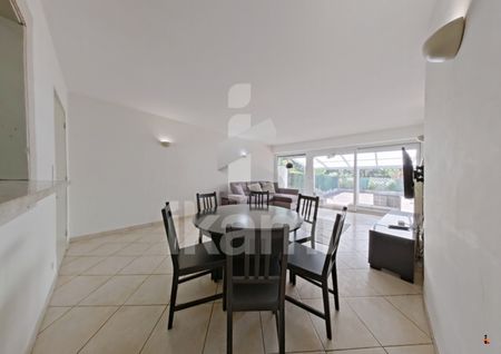 Appartement T3 avec Terrasse Exceptionnelle de 480 m2 au pied de la douane de Moillesulaz - Photo 5