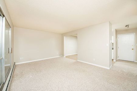 Barcelona Apartments - Photo 2