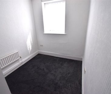 2 bedroom bungalow to rent - Photo 3