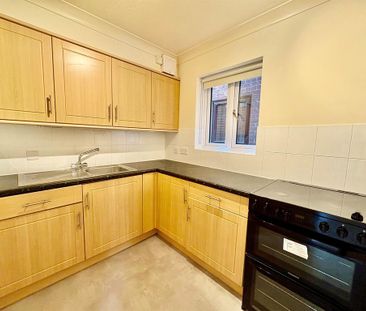 1 bedroom flat to rent - Photo 2
